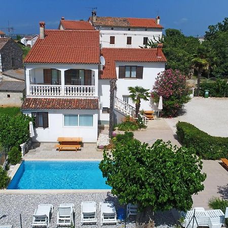 Apartments Ella Пореч Екстер'єр фото