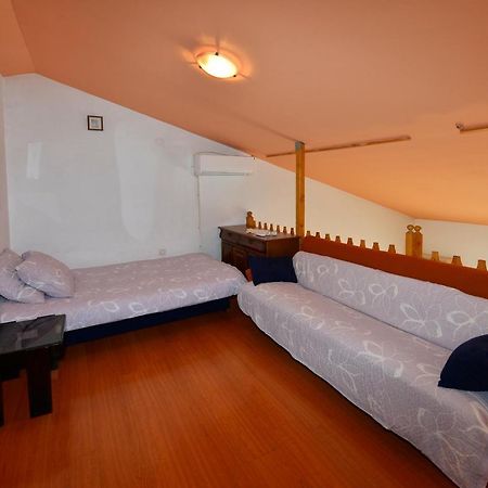 Apartments Ella Пореч Екстер'єр фото